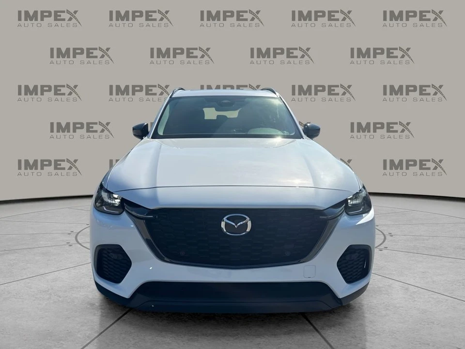 2025 Mazda CX-70 - Image 8 of 31