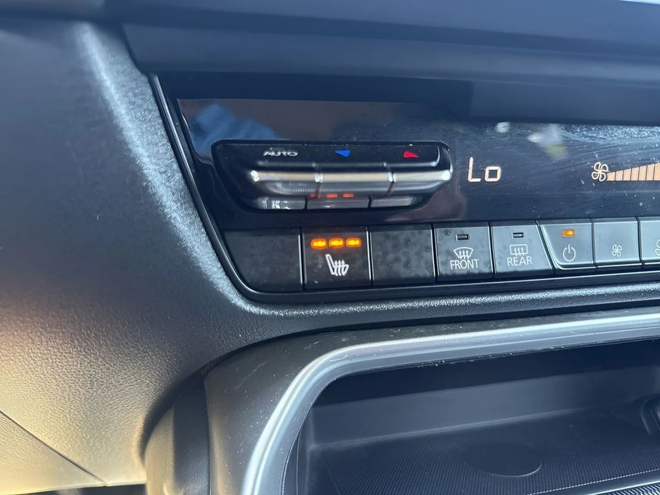 2025 Mazda CX-70 - Image 23 of 31
