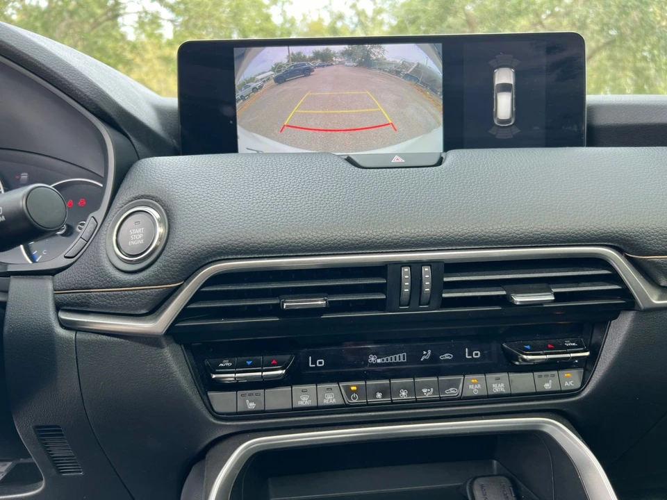 2025 Mazda CX-70 - Image 14 of 31