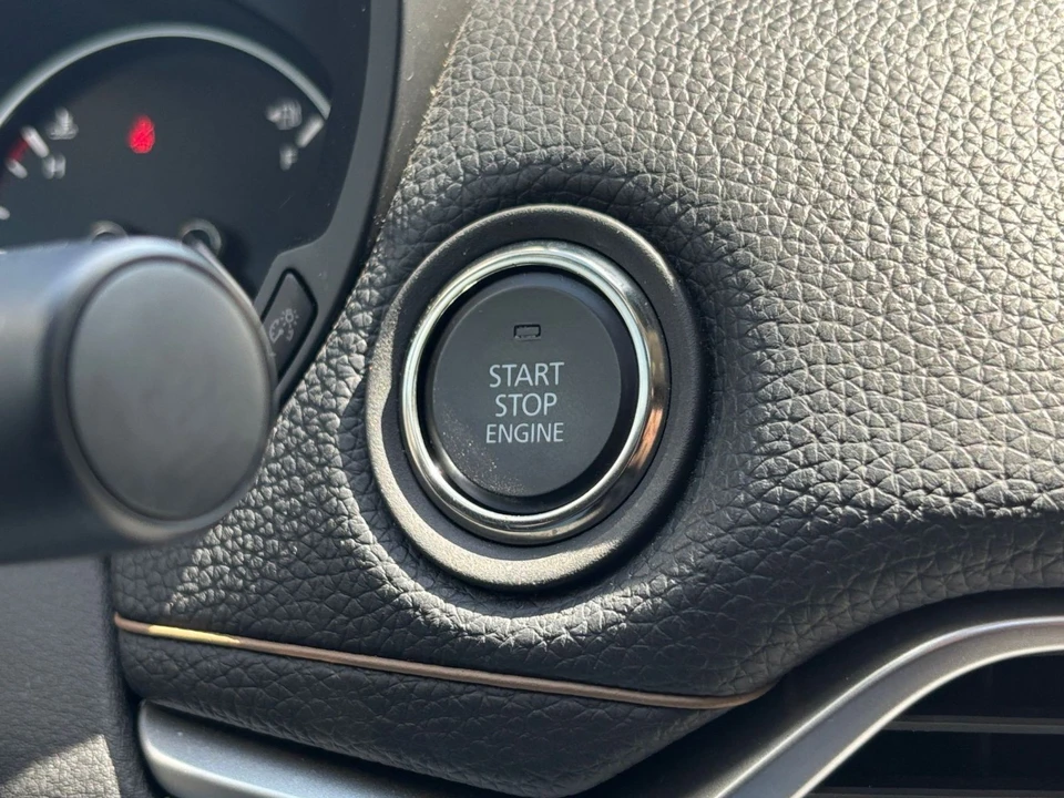 2025 Mazda CX-70 - Image 21 of 31