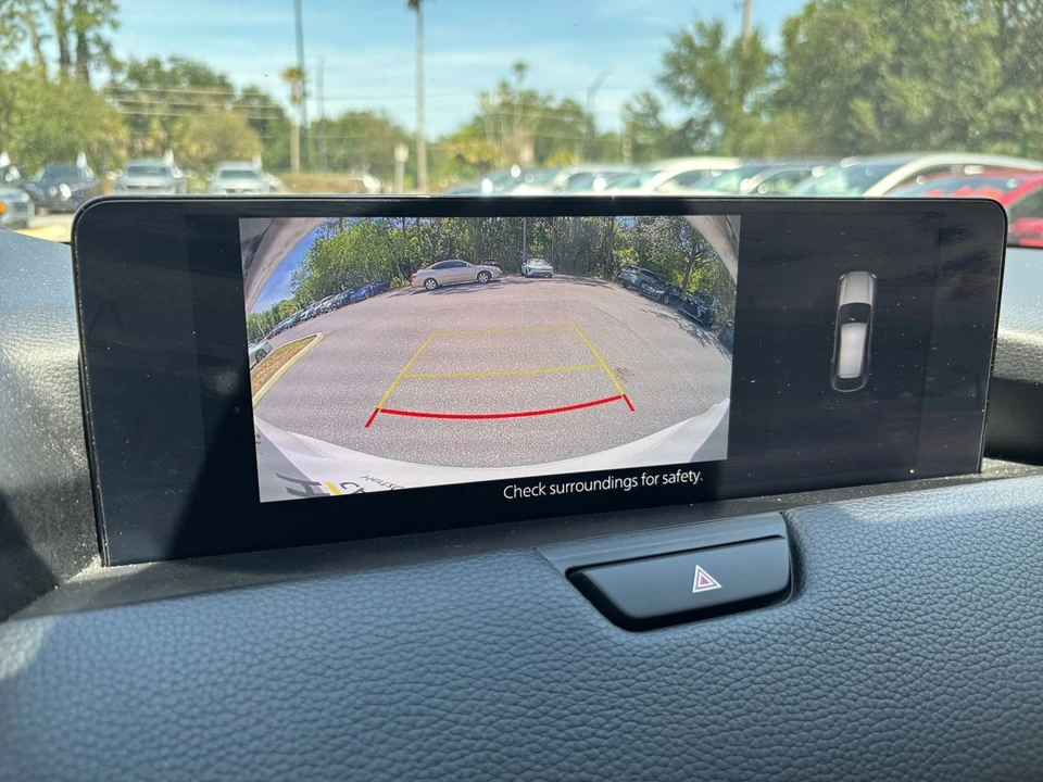 2025 Mazda CX-70 - Image 23 of 31