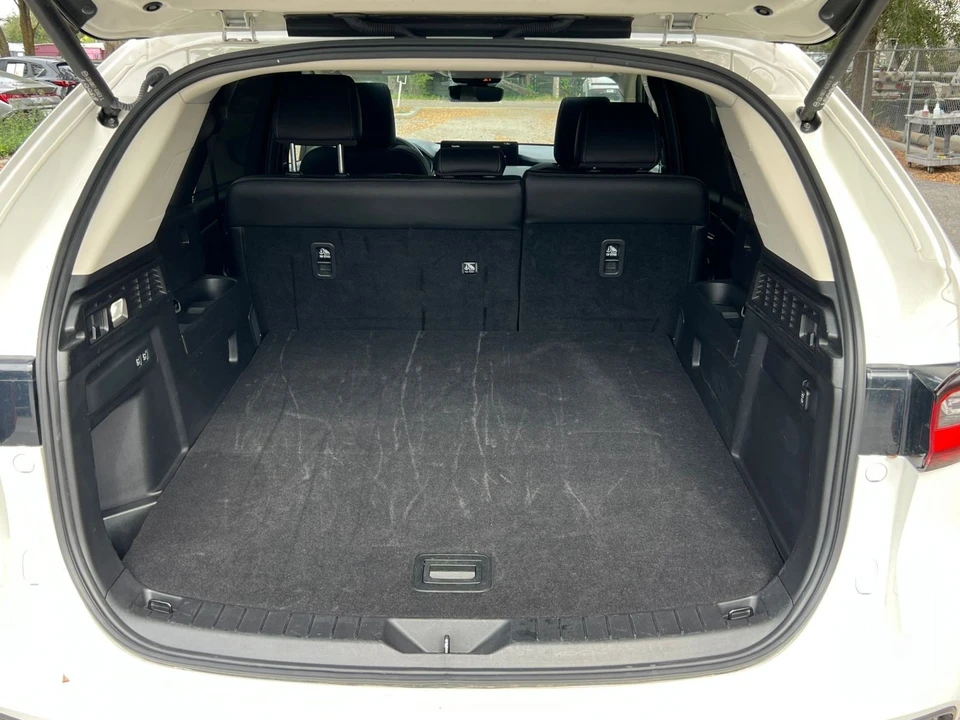 2025 Mazda CX-70 - Image 30 of 31