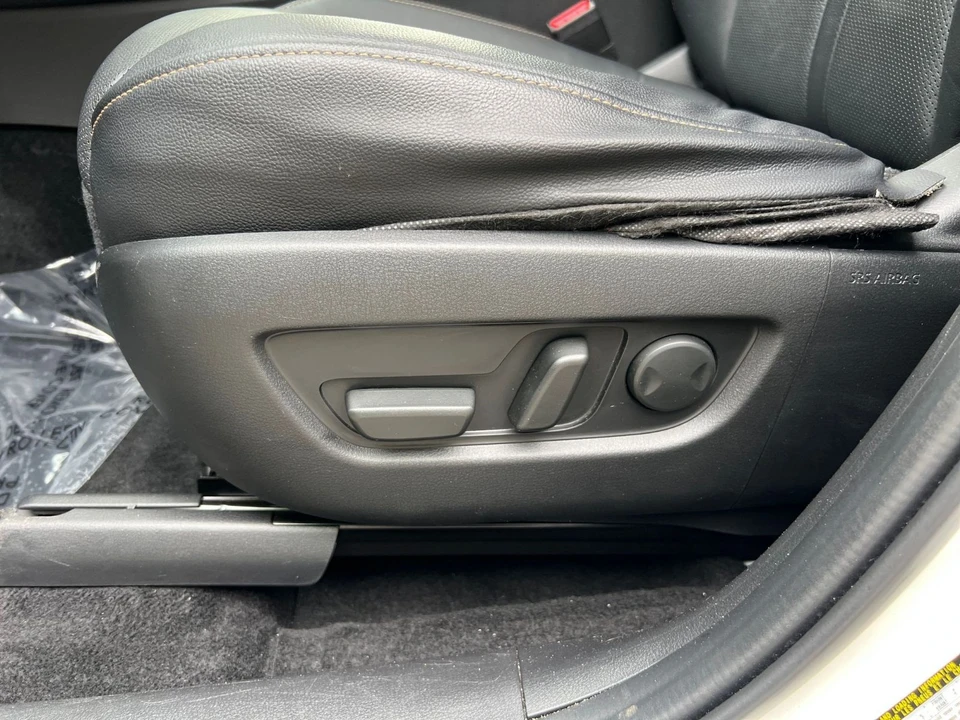 2025 Mazda CX-70 - Image 19 of 31
