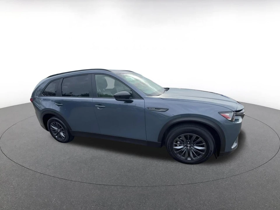 2025 Mazda CX-70 - Image 2 of 31