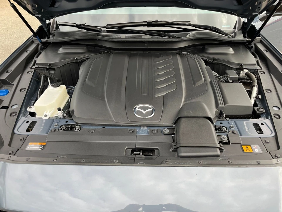 2025 Mazda CX-70 - Image 29 of 31