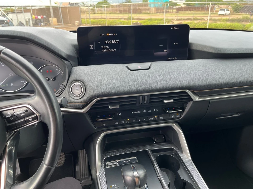 2025 Mazda CX-70 - Image 16 of 31