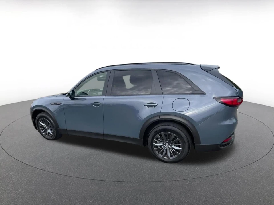 2025 Mazda CX-70 - Image 12 of 31
