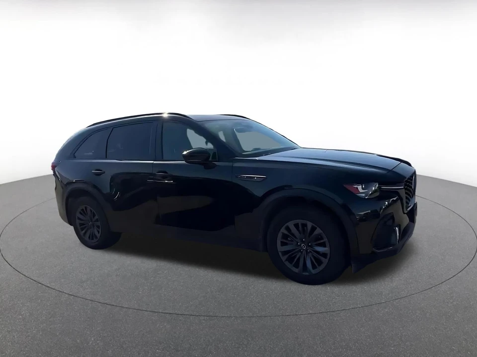 2025 Mazda CX-70 - Image 2 of 31