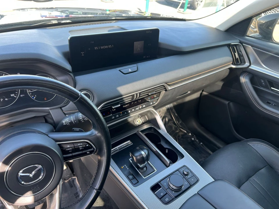 2025 Mazda CX-70 - Image 18 of 31