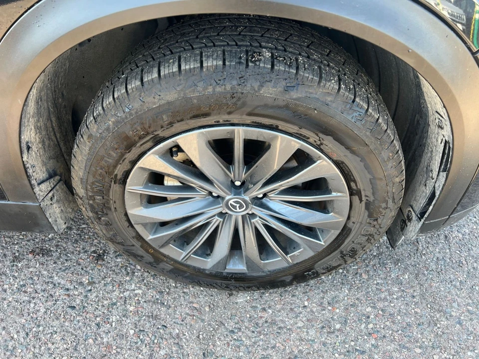 2025 Mazda CX-70 - Image 28 of 31