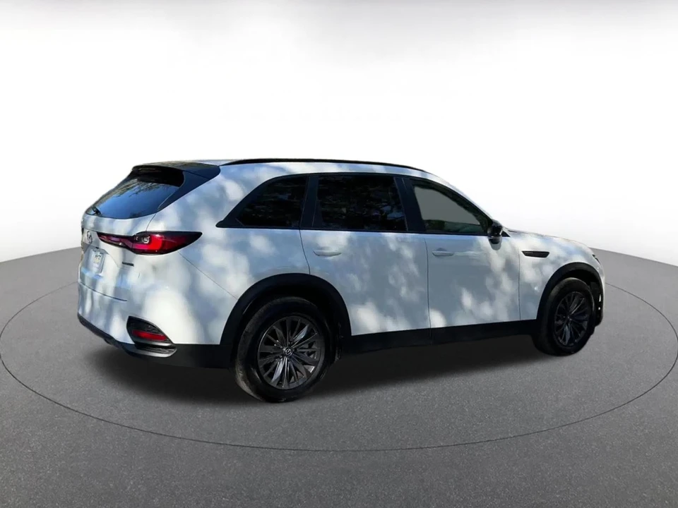 2025 Mazda CX-70 - Image 16 of 31