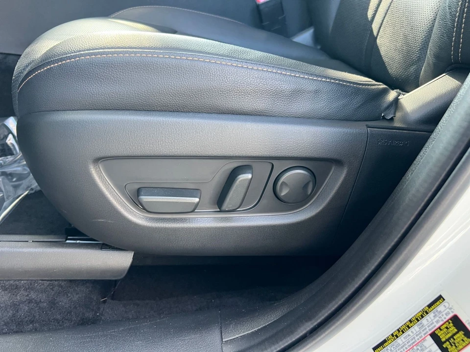 2025 Mazda CX-70 - Image 24 of 31