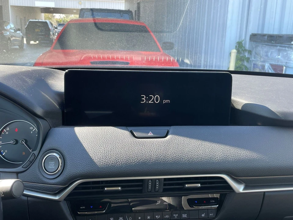 2025 Mazda CX-70 - Image 17 of 31