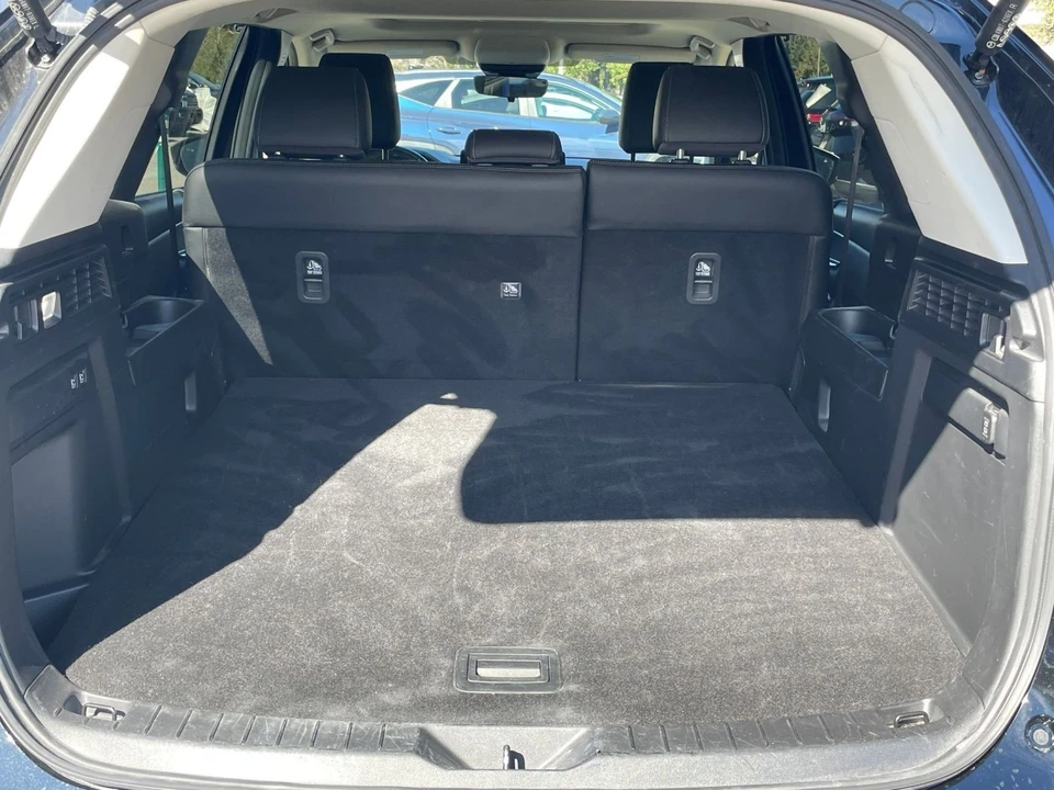 2025 Mazda CX-70 - Image 29 of 31