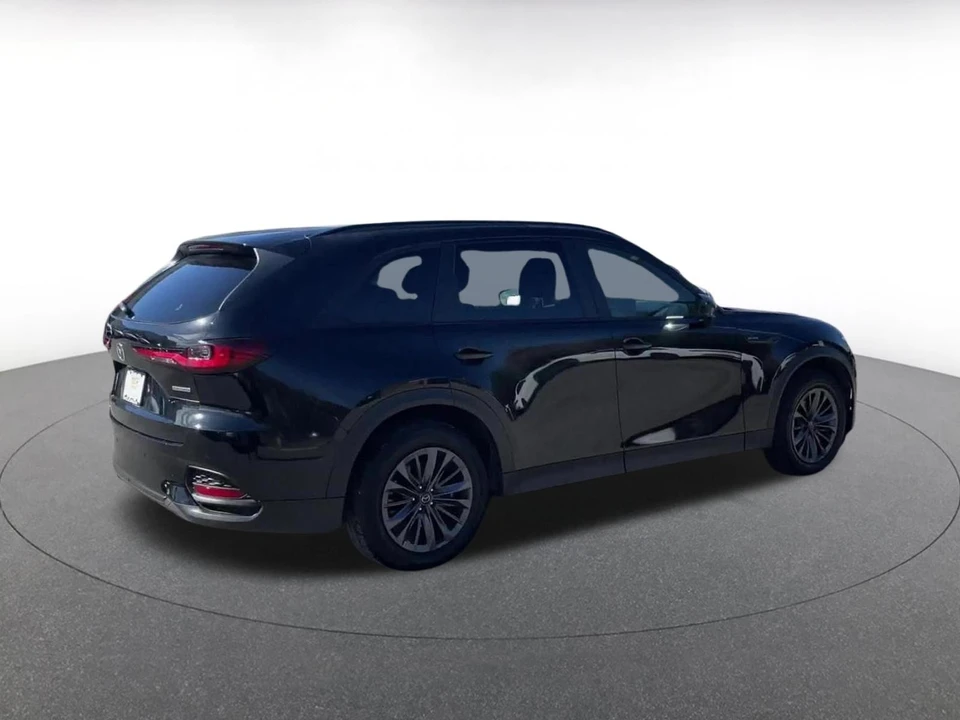 2025 Mazda CX-70 - Image 10 of 31