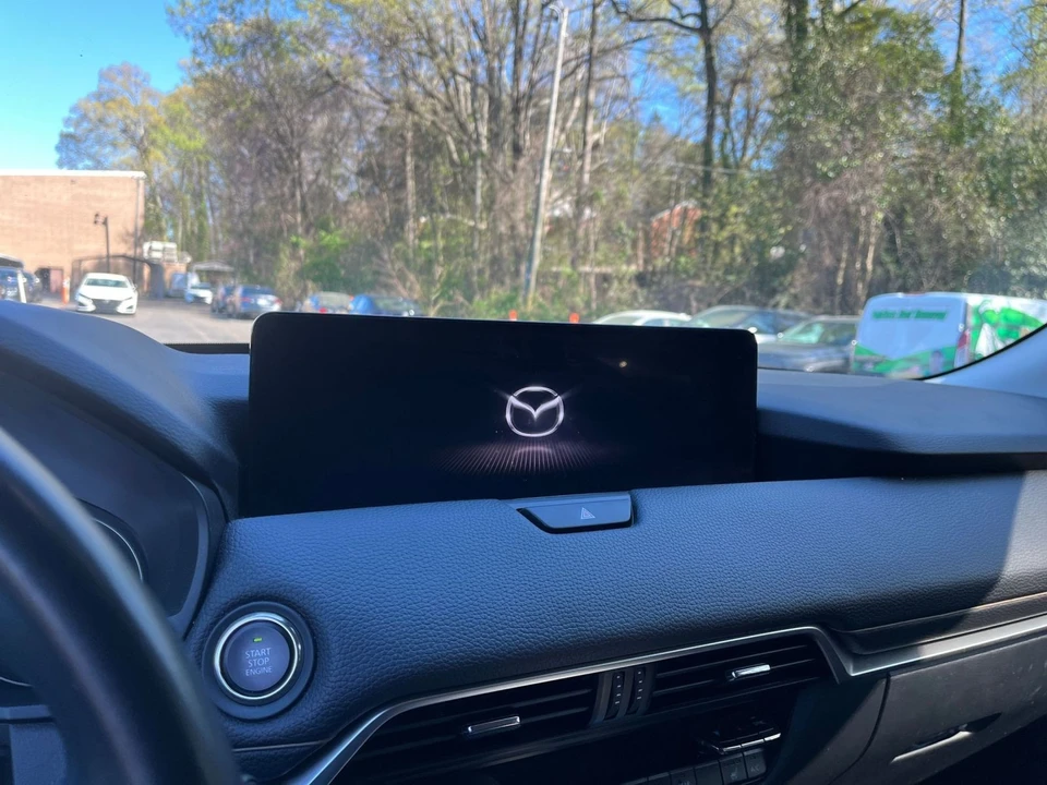 2025 Mazda CX-70 - Image 14 of 31