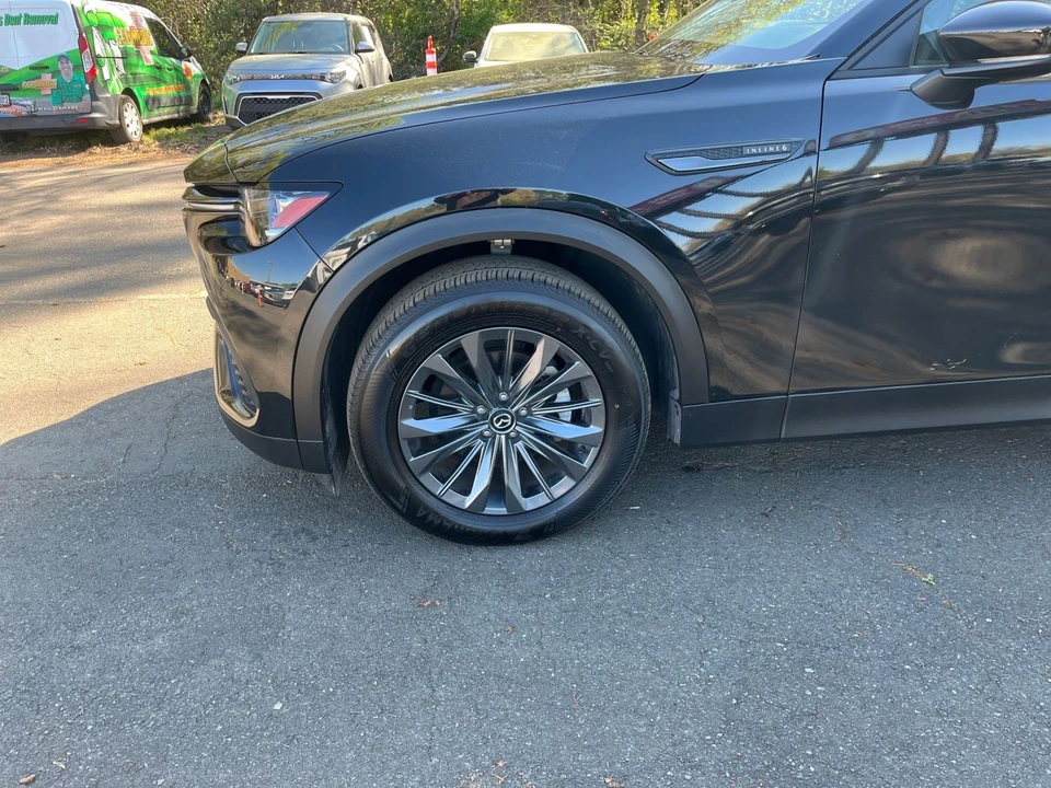 2025 Mazda CX-70 - Image 27 of 31