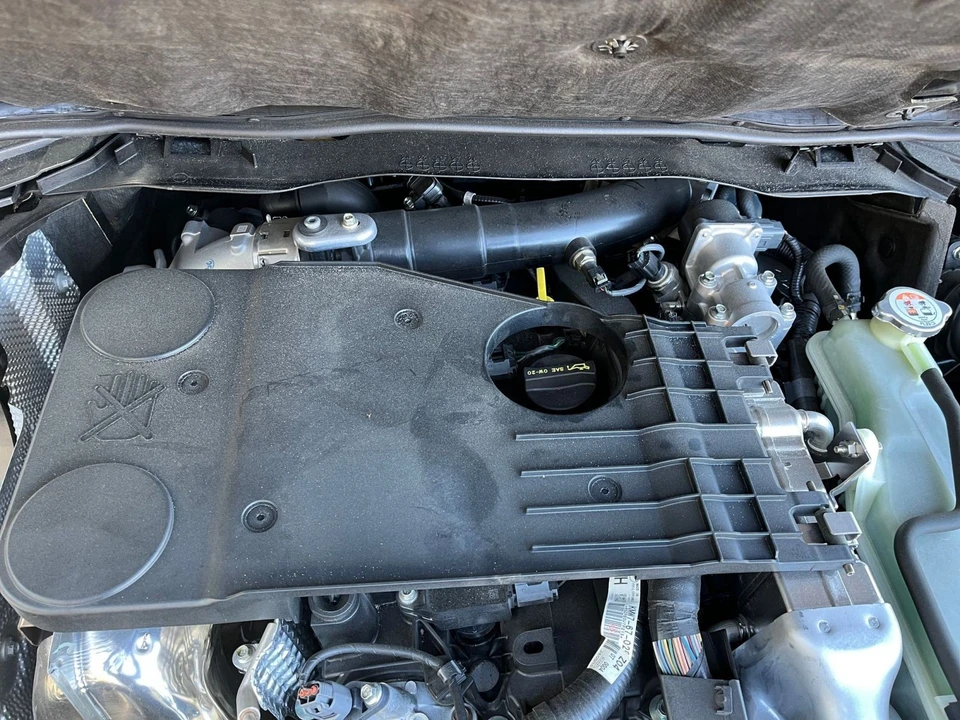 2025 Mazda CX-70 - Image 29 of 31