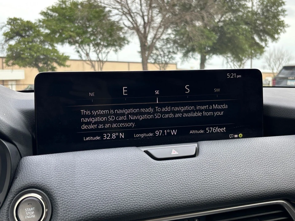 2025 Mazda CX-70 - Image 16 of 31