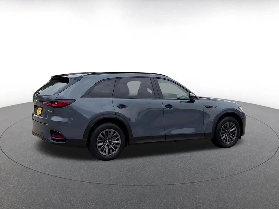 2025 Mazda CX-70 - Image 12 of 31