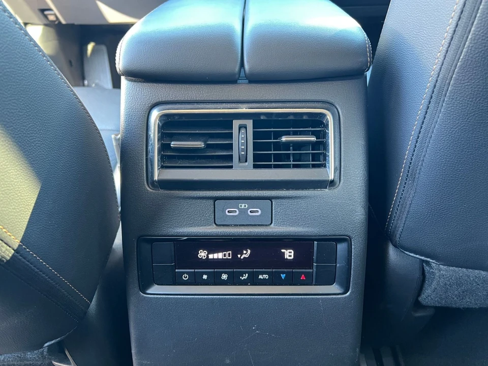 2025 Mazda CX-70 - Image 23 of 31