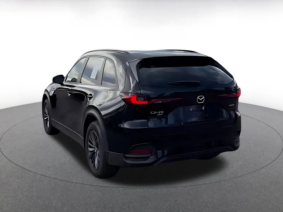 2025 Mazda CX-70 - Image 9 of 31