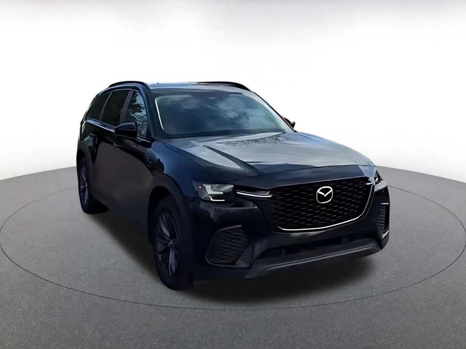 2025 Mazda CX-70 - Image 18 of 31