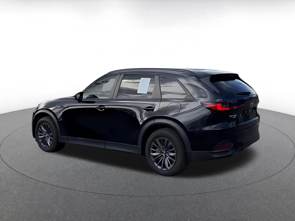 2025 Mazda CX-70 - Image 11 of 31