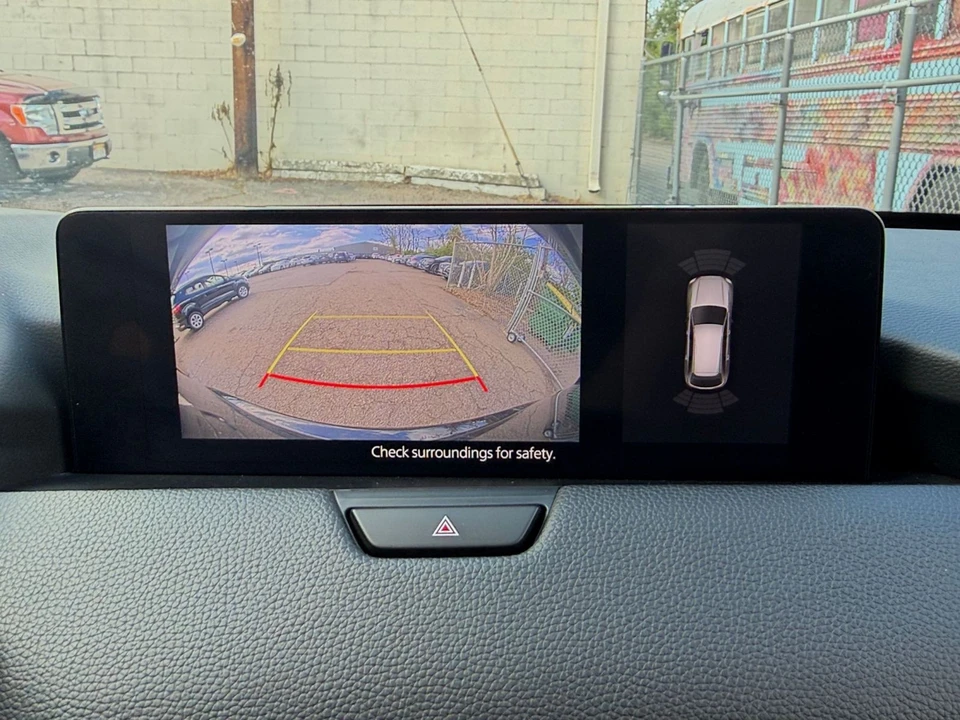 2025 Mazda CX-70 - Image 27 of 31