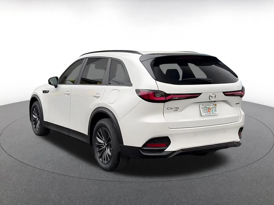 2025 Mazda CX-70 - Image 11 of 31
