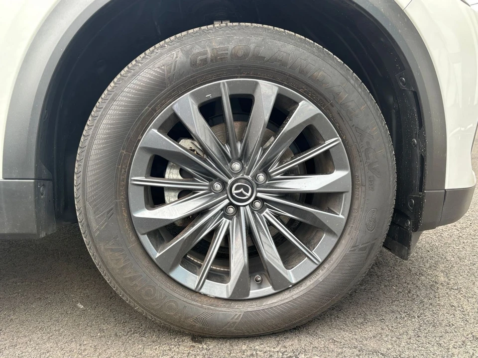 2025 Mazda CX-70 - Image 25 of 31