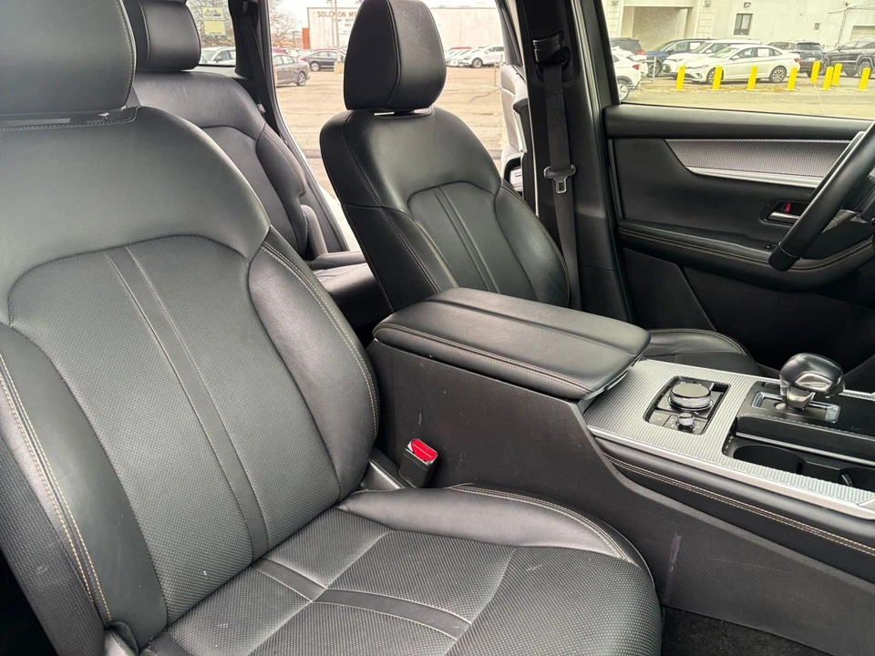 2025 Mazda CX-70 - Image 31 of 31