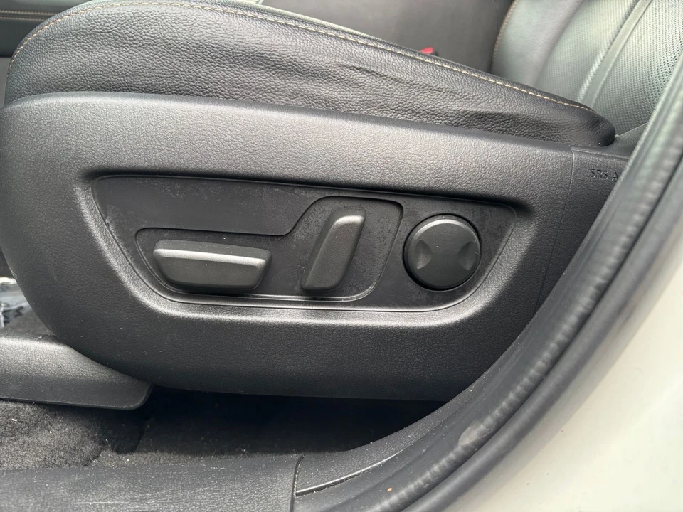 2025 Mazda CX-70 - Image 19 of 31