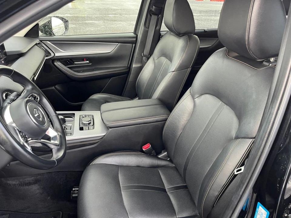 2025 Mazda CX-70 - Image 28 of 31