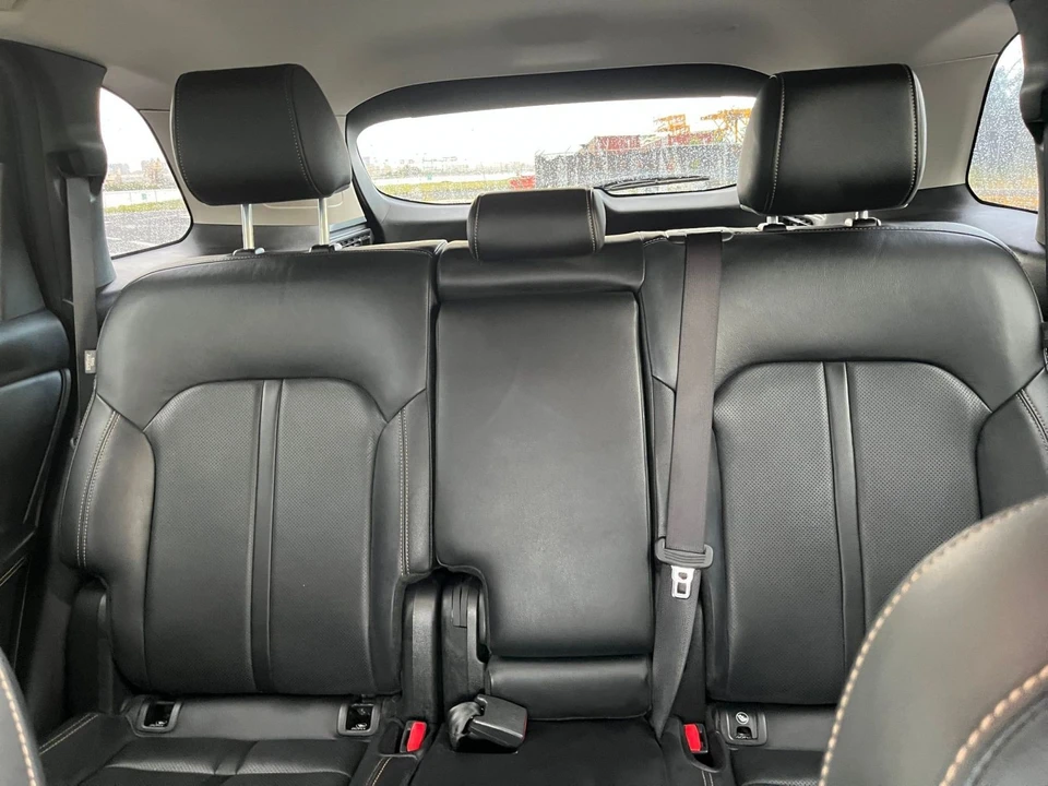 2025 Mazda CX-70 - Image 28 of 31