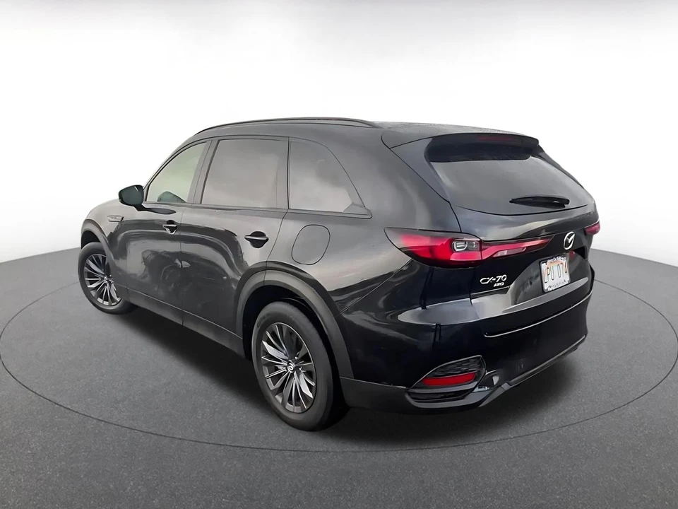 2025 Mazda CX-70 - Image 12 of 31