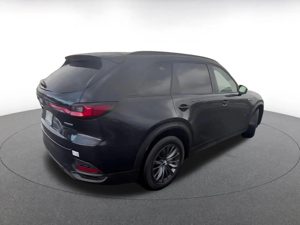 2025 Mazda CX-70 - Image 13 of 31