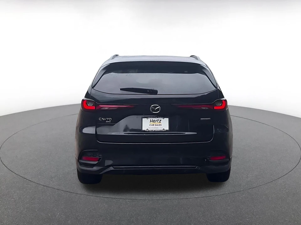 2025 Mazda CX-70 - Image 14 of 31