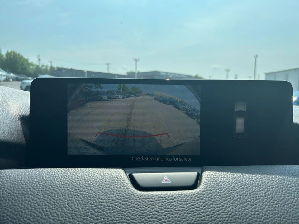 2025 Mazda CX-70 - Image 23 of 31