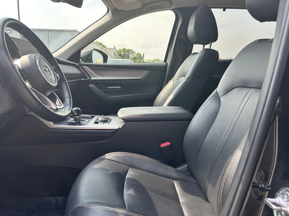 2025 Mazda CX-70 - Image 26 of 31