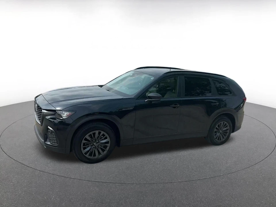 2025 Mazda CX-70 - Image 8 of 31