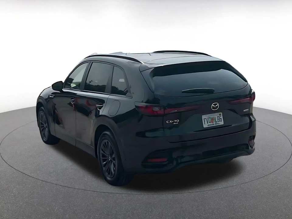 2025 Mazda CX-70 - Image 12 of 31