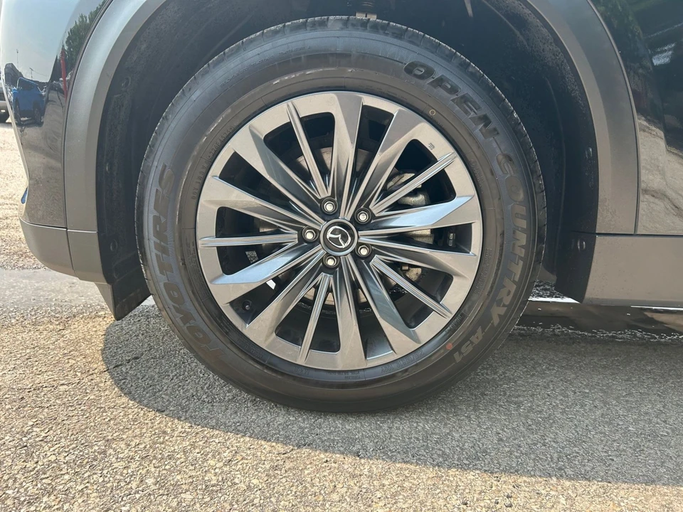 2025 Mazda CX-70 - Image 29 of 31