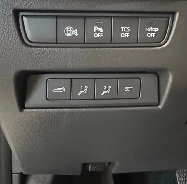 2025 Mazda CX-70 - Image 24 of 29