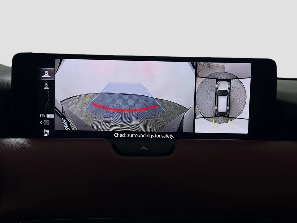 2025 Mazda CX-70 - Image 19 of 31