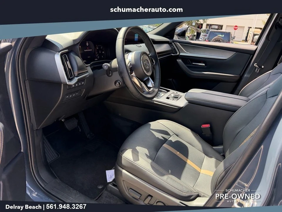 2025 Mazda CX-70 - Image 12 of 31