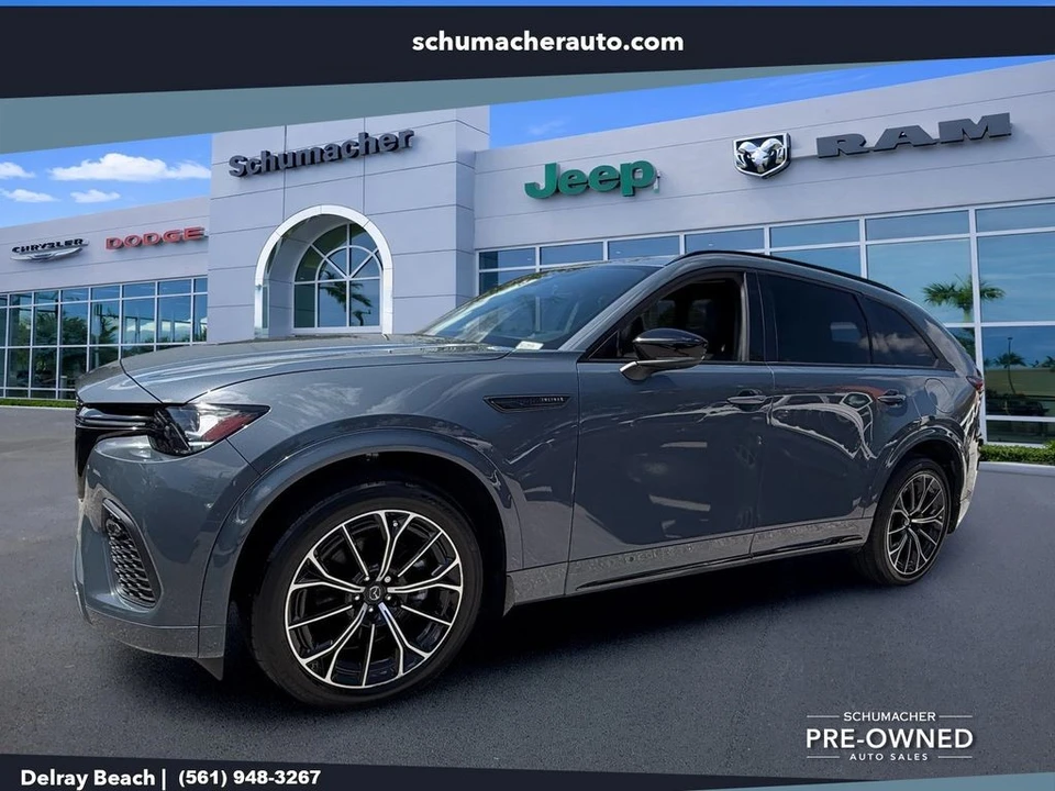 2025 Mazda CX-70 - Image 3 of 31
