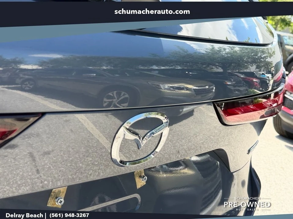 2025 Mazda CX-70 - Image 17 of 31