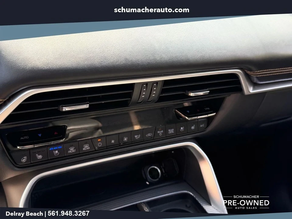 2025 Mazda CX-70 - Image 23 of 31