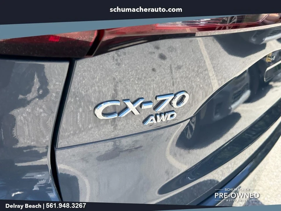 2025 Mazda CX-70 - Image 16 of 31